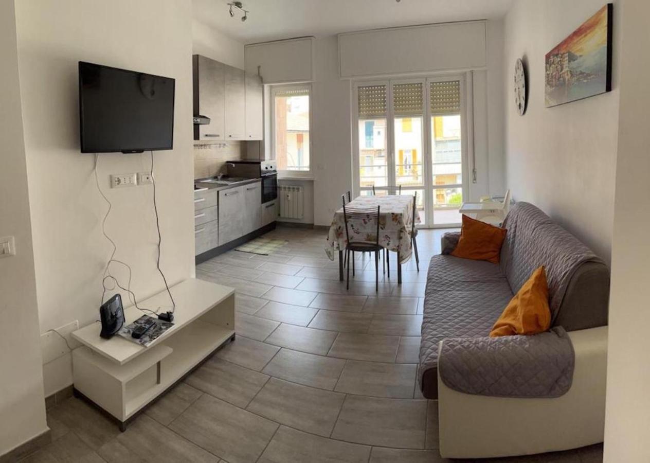 M&Y S House Vicino Alle Spiagge لافانيا المظهر الخارجي الصورة